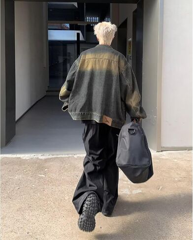 Vintage Denim Jacket for Women Oversized Jean Jacket Men Grunge Long Sleeve Cute Zip Up Y2K Coat Jacket Goth Clothes in Saudi Arabia