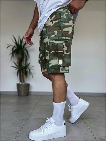 Men's Camo Cargo Shorts Streetwear Drawstring Outdoor Camouflage Shorts with Zipper Pockets in Saudi Arabia