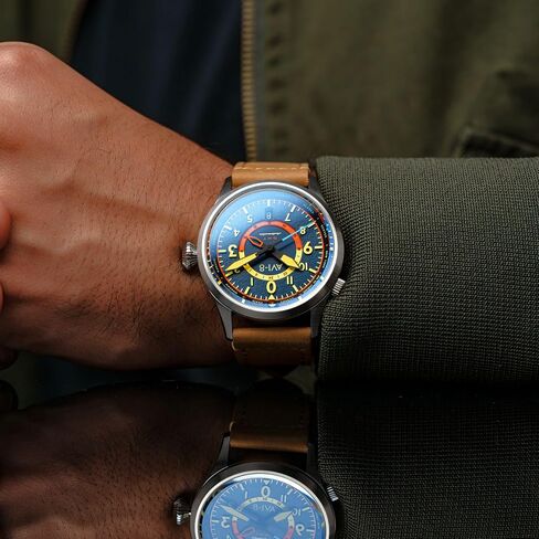 ساعة AVI-8 للرجال 41 ملم Flyboy Wingman Worldtimer GMT أوتوماتيكية بحزام جلدي AV-4120 in Kuwait