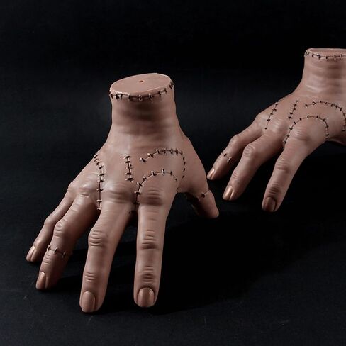 The Thing Hand Addams Family، The Thing Hand for Wednesday Spooky Props Hand لتزيين الهالوين in Kuwait