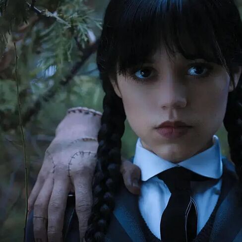 The Thing Hand Addams Family، The Thing Hand for Wednesday Spooky Props Hand لتزيين الهالوين in Kuwait
