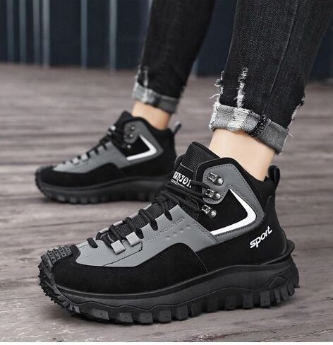 Stylish Men's Sneakers - Lightweight Low Top Casual Shoes for Walking & Hiking | Breathable Comfortable Fit | Non-Slip Durable in Saudi Arabia