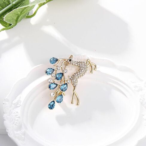 Christmas JOY Brooches Pin for Women, Santa Candy Cane Brooch Christmas Gift Jewelry Wreath Reindeer，Christmas Deer Butterfly Elk Crystal Pins in Kuwait