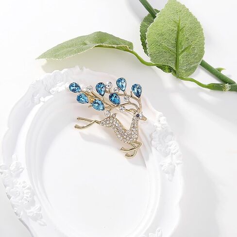 Christmas JOY Brooches Pin for Women, Santa Candy Cane Brooch Christmas Gift Jewelry Wreath Reindeer，Christmas Deer Butterfly Elk Crystal Pins in Kuwait