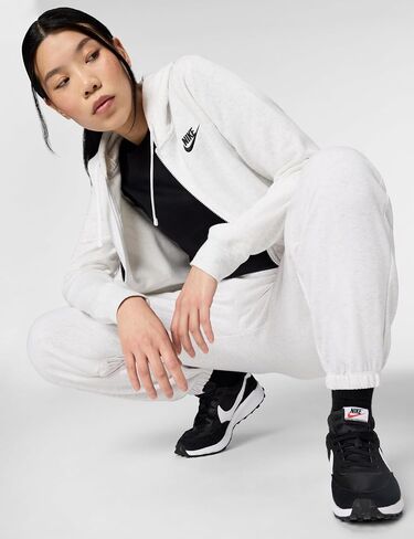 بنطال رياضي كبير الحجم متوسط ​​الارتفاع للنساء من Nike Sportswear Club Fleece (الولايات المتحدة، Alpha، X-Large، عادي، عادي، أسود/أبيض) in Saudi Arabia