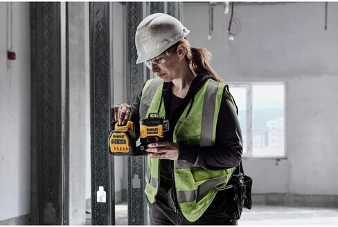 DEWALT 20V/12V MAX Laser Level, Cross Line Laser and 5 Spot Laser, Green, Bare Tool Only (DCLE34520GB) in Saudi Arabia