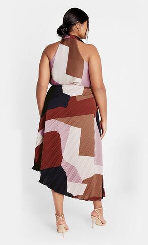 تنورة نسائية من City Chic بمقاس كبير من أمايا غير متماثلة ومطبوعة بطيات هارمونيكا in Kuwait