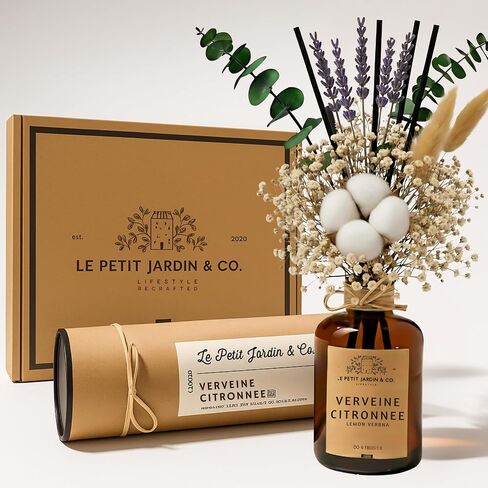 علبة هدايا موزع روائح الروائح العطرية من Le Petit Jardin & Co. مع باقة زهور محفوظة (ليمون + رعي الحمام) in Kuwait