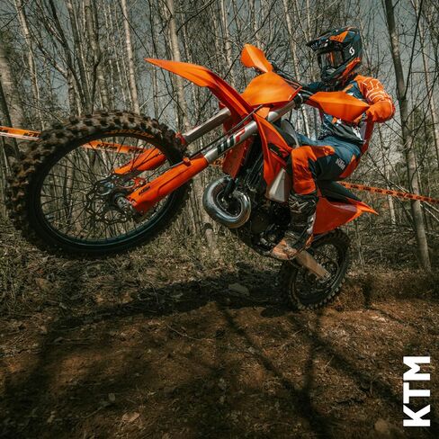 Polisport Motocross (MX) Front Fender for KTM SX/SX-F/XC-F SX 250 XC 125 XC 250/300 XC-W EXC/EXC-F/XC/XCF-W (2016-23) Dirt Bike – OEM Quality, Durable, Flexible & Perfect Fit – Black in Saudi Arabia