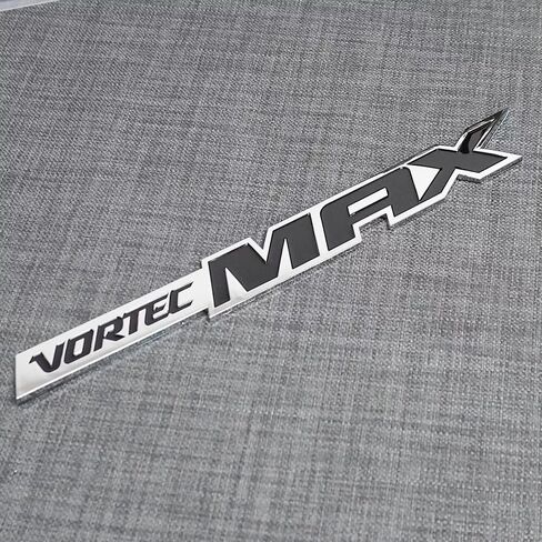 قطعتان من شعارات Vortec Max عالية الإخراج لشارات الأبواب ولوحة اسم متوافقة مع سيلفرادو (كروم أحمر) in Kuwait