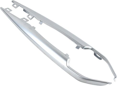 قطعتان من المصد الأمامي للسائق والراكب لسيارة كاديلاك إسكاليد 2015-2020، إسكاليد ESV 2015-2020 in Kuwait