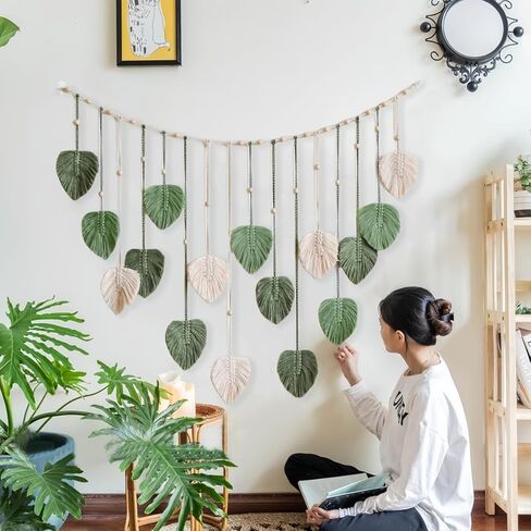 Avoik Macrame جدار معلق يترك نسيج بوهو منسوج كبير، فن جدار Macrame مع مقاطع خشبية مصنوعة يدويًا أنيقة من الريش الأخضر Boho ديكور لغرفة النوم وغرفة المعيشة وديكورات الحائط، 47 × 29 بوصة in Kuwait