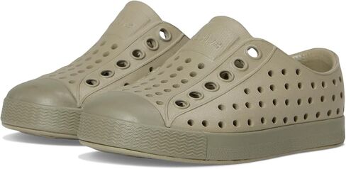 حذاء رياضي Jefferson (طفل صغير/طفل صغير) من Native Shoes - Elm Green/Vetiver Grey، 4 US للجنسين in Saudi Arabia