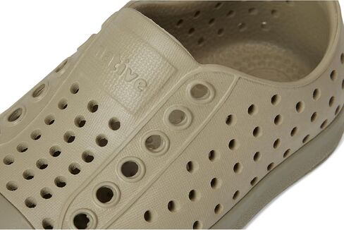 حذاء رياضي Jefferson (طفل صغير/طفل صغير) من Native Shoes - Elm Green/Vetiver Grey، 4 US للجنسين in Saudi Arabia