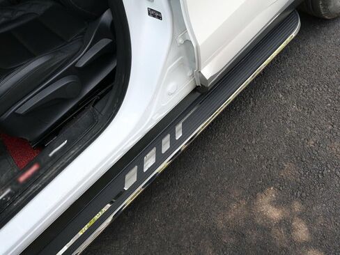 خطوات جانبية مناسبة لملحقات لوح الجري KIA Sorento 2021-2025 Nerf Bar in Saudi Arabia