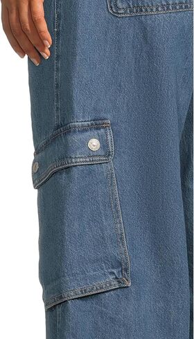 الدينيم الفضفاض للغاية للسيدات من Levi's in Kuwait