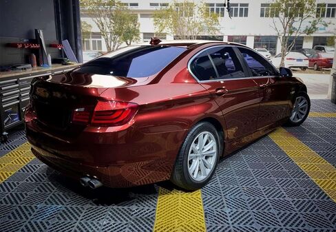 5FTx5FT PET Super Gloss Metallic Vampire Red High Glossy Vinyl Wrap Auto Car Sticker Decal Film Sheet Bubble Free Air Release Technology with Tool Set in Saudi Arabia