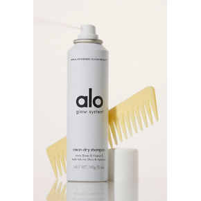 Alo Yoga Dry Shampoo - No Color / 5 oz in Saudi Arabia