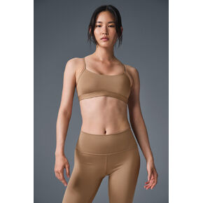 ألو يوجا إيرليفت حمالة الصدر - اللوز المحمص in Kuwait