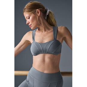 حمالة صدر Alo Yoga Alosoft Sunray - رمادي فولاذي/رمادي in Kuwait