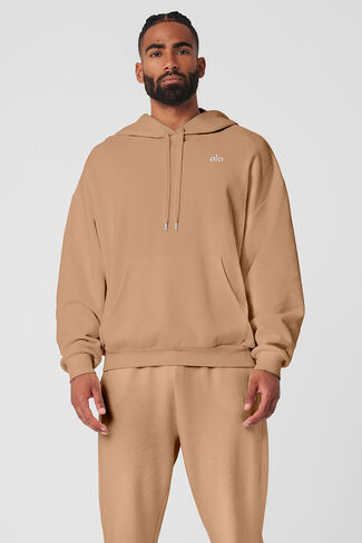 Alo Yoga Accolade Hoodie - Toasted Almond in Saudi Arabia