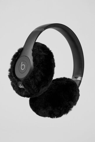 Alo Yoga Beats Studio Pro Headphones - Black - Black / One Size in Saudi Arabia