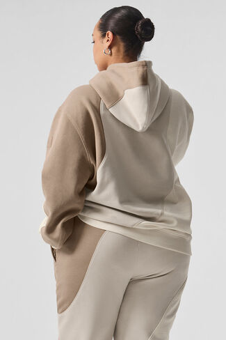 سترة Alo Yoga Make Waves - عاجي/عظم/حصى in Kuwait