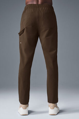 Alo Yoga Co-Op Carpenter Track Pant - Espresso in Kuwait