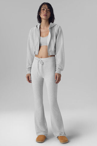 بنطال رياضي Alo Yoga Sway Bootcut - رمادي رياضي منقط in Kuwait