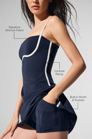 فستان Alo Yoga Airbrush الانسيابي - كحلي/عاجي in Kuwait