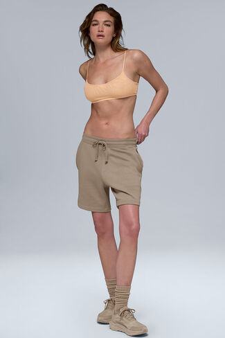 ألو يوجا تشيل شورت - حصى in Kuwait