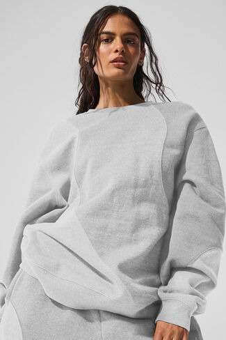 بلوفر Alo Yoga Make Waves برقبة دائرية - لون رمادي منقط رياضي in Kuwait