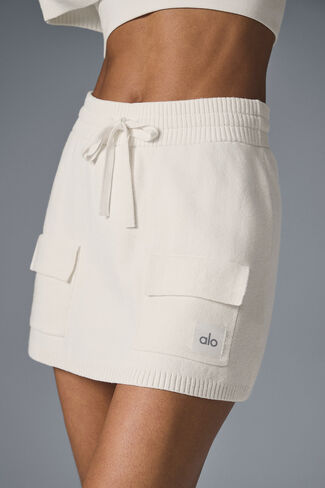 Alo Yoga Scholar Knit Cargo Skirt - Ivory in Kuwait