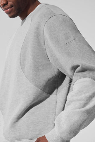 بلوفر Alo Yoga Make Waves برقبة دائرية - لون رمادي منقط رياضي in Kuwait