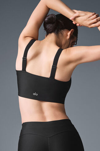 Alo Yoga Airlift Turn It Up Bra Tank - Black in Saudi Arabia
