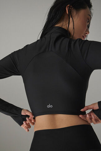 Alo Yoga Airlift Winter Warm Ski Time Long Sleeve - Black in Saudi Arabia