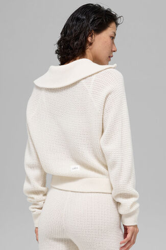 بلوفر Alo Yoga Cashmere Plush Waffle 1/4 سحاب - عاجي in Kuwait