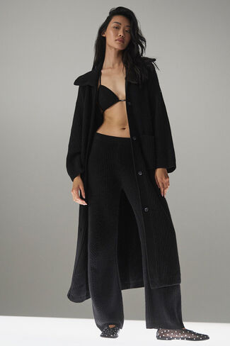 Alo Yoga Cashmere Northstar Long Cardigan - Black in Kuwait