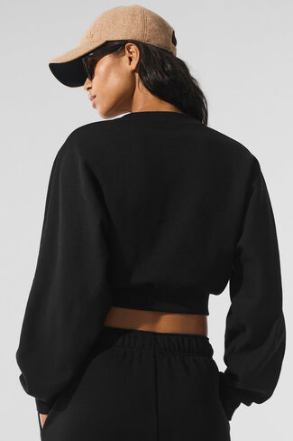Alo Yoga Cropped Accolade Crewneck - Black in Kuwait