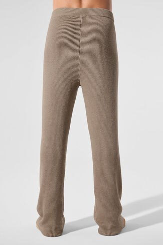 Alo Yoga Domain Rib Knit Sweatpant - Gravel in Saudi Arabia