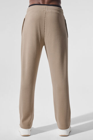 Alo Yoga Elevate Waffle Straight Leg Pant - Gravel in Saudi Arabia