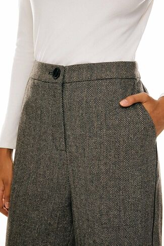 Orolay Women's Wool Blend Dress Pants High Waisted Casual Office Business Warm Straight Leg Trouser with Pockets in Saudi Arabia