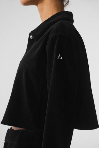 ألو يوجا سروال قصير قصير بأزرار سفلية - أسود in Kuwait