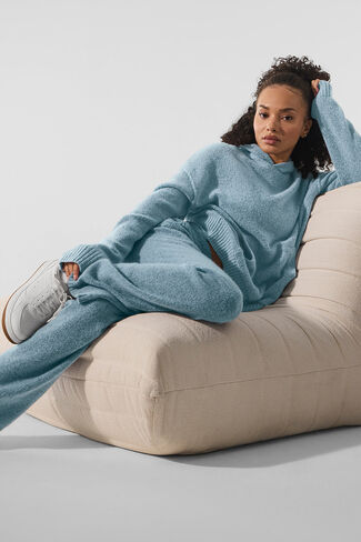 بنطلون رياضي من Alo Yoga من صوف الكشمير New Class - هيذر جرانيت أزرق سماوي in Kuwait