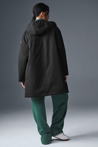 Alo Yoga Rain Or Shine Puffer Long Coat - Black in Saudi Arabia