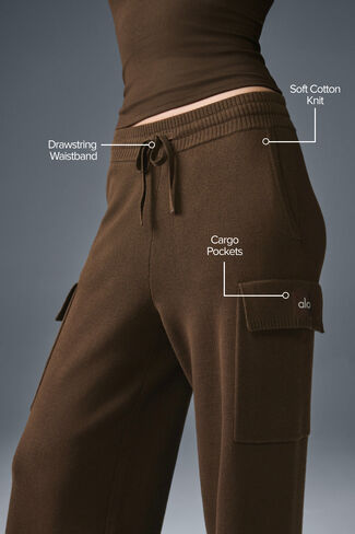 Alo Yoga Scholar Knit High-Waist Cargo Pant - Espresso in Kuwait
