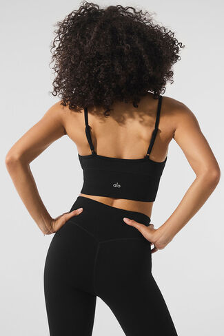 حمالة صدر Alo Yoga بدون خياطة شتوية دافئة من القطيفة - أسود in Kuwait