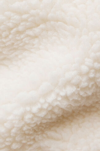 Alo Yoga Sherpa Main Act Corset Puffer - Ivory in Kuwait