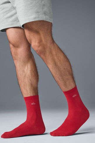 Alo Yoga Unisex Half-Crew Understated Sock - Bold Red in Saudi Arabia