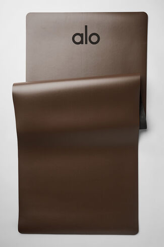 Alo Yoga Warrior Mat - Espresso - Espresso / One Size in Saudi Arabia